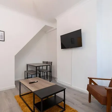 Enfield House 米德尔斯伯勒